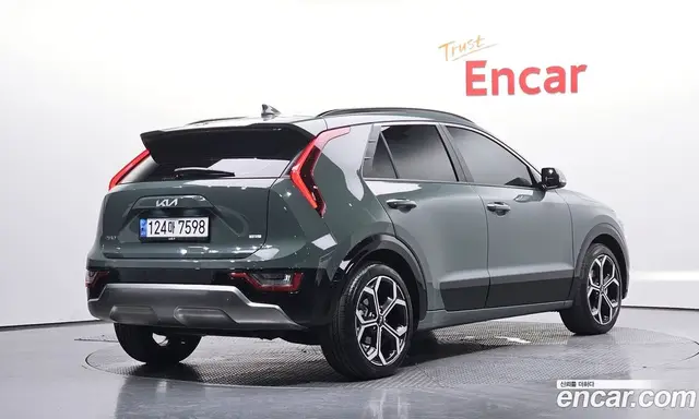 Kia Niro 2022 1.6 автомат (гидро), миниатюра 2 Kia Niro 2022 1.6 автомат (гидро), миниатюра 2