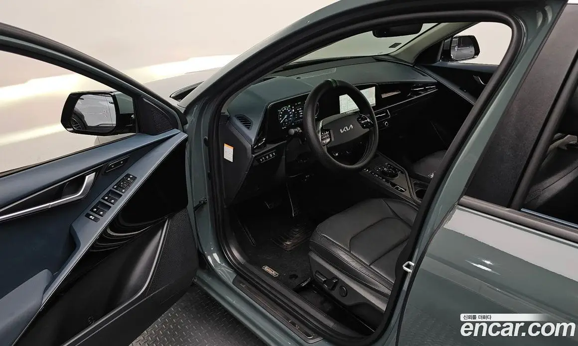 Kia Niro 2022 1.6 автомат (гидро), фото 10 Kia Niro 2022 1.6 автомат (гидро), фото 10