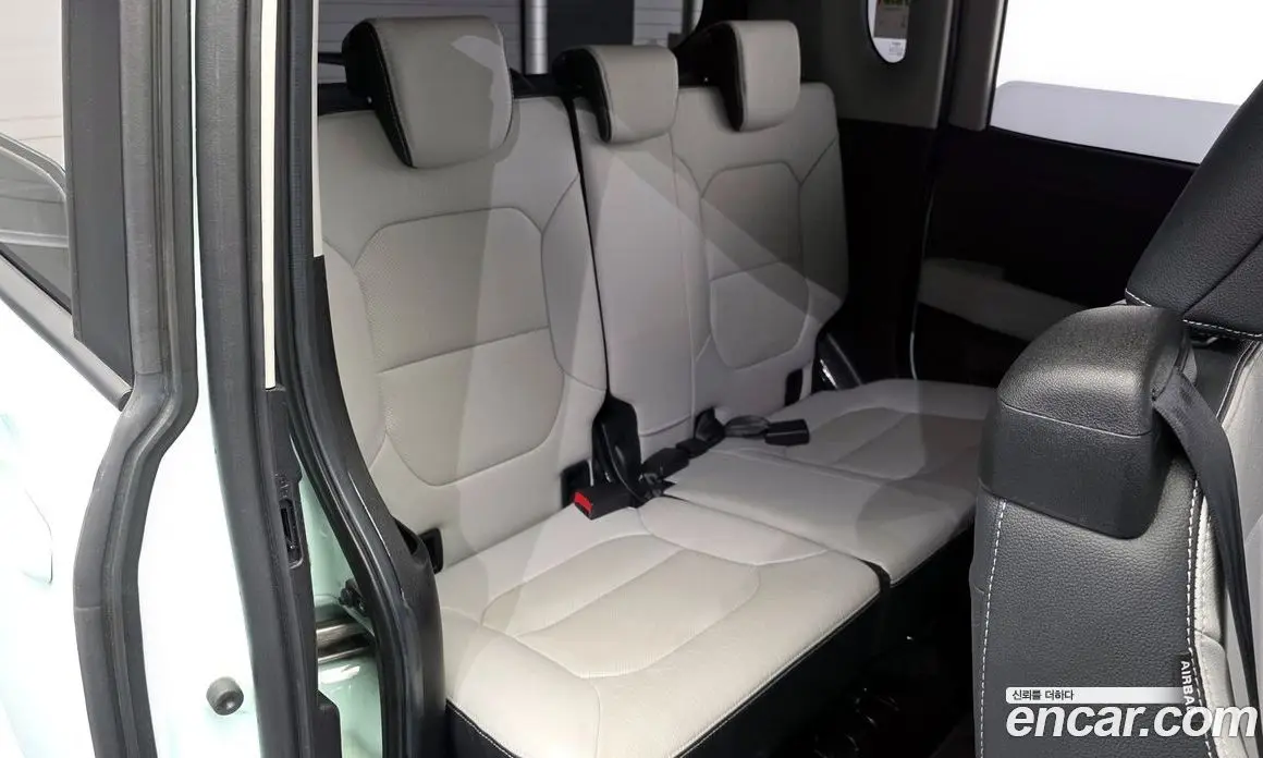 Kia Ray 2024 1.0 автомат (гидро), фото 12