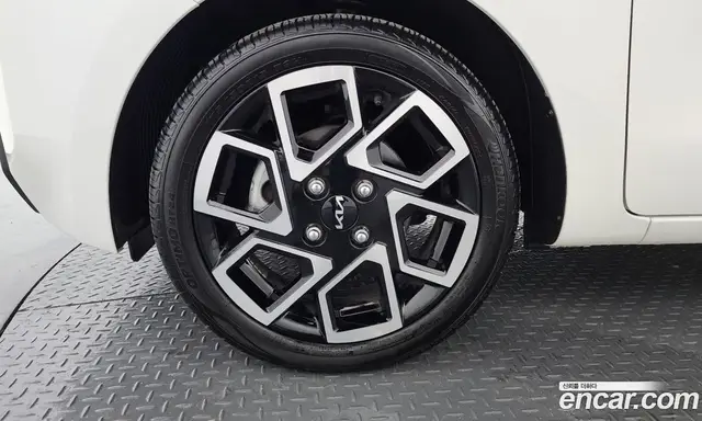 Kia Ray 2024 1.0 автомат (гидро), миниатюра 4 Kia Ray 2024 1.0 автомат (гидро), миниатюра 4