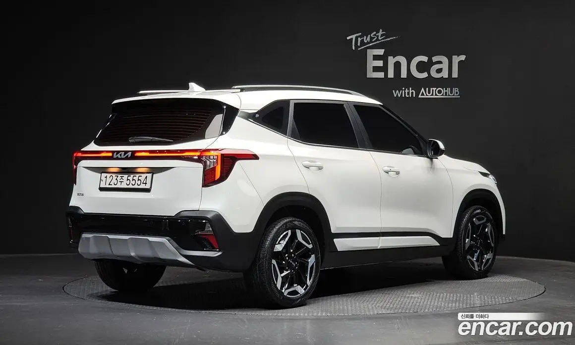 Kia Seltos 2022 1.6 автомат (гидро), фото 1 Kia Seltos 2022 1.6 автомат (гидро), фото 1