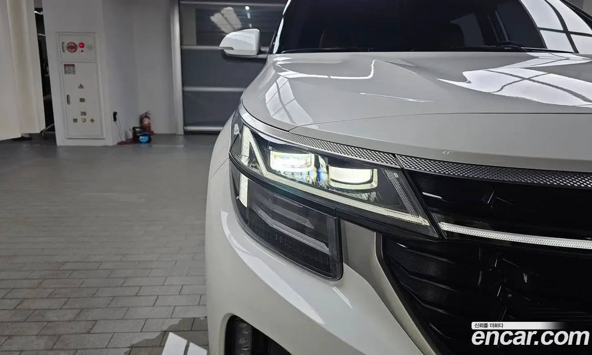 Kia Seltos 2022 1.6 автомат (гидро), фото 7 Kia Seltos 2022 1.6 автомат (гидро), фото 7