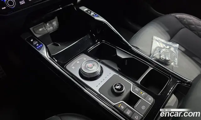 Kia Sorento 2023 2.5 автомат (гидро), миниатюра 12