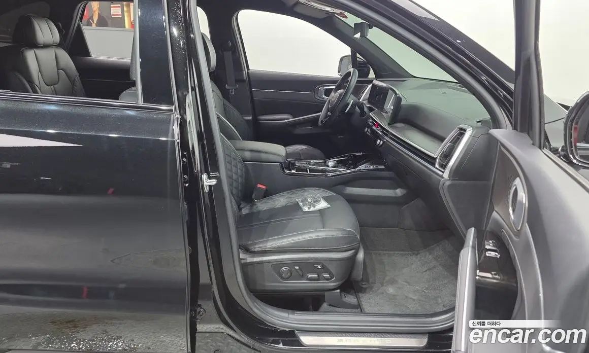 Kia Sorento 2023 2.5 автомат (гидро), фото 16 Kia Sorento 2023 2.5 автомат (гидро), фото 16