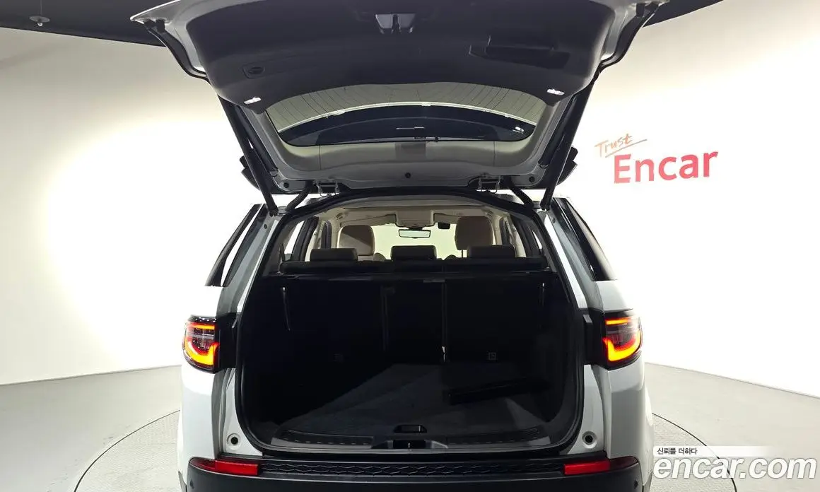 Land Rover Discovery Sport 2021 2.0 автомат (гидро), фото 25 Land Rover Discovery Sport 2021 2.0 автомат (гидро), фото 25