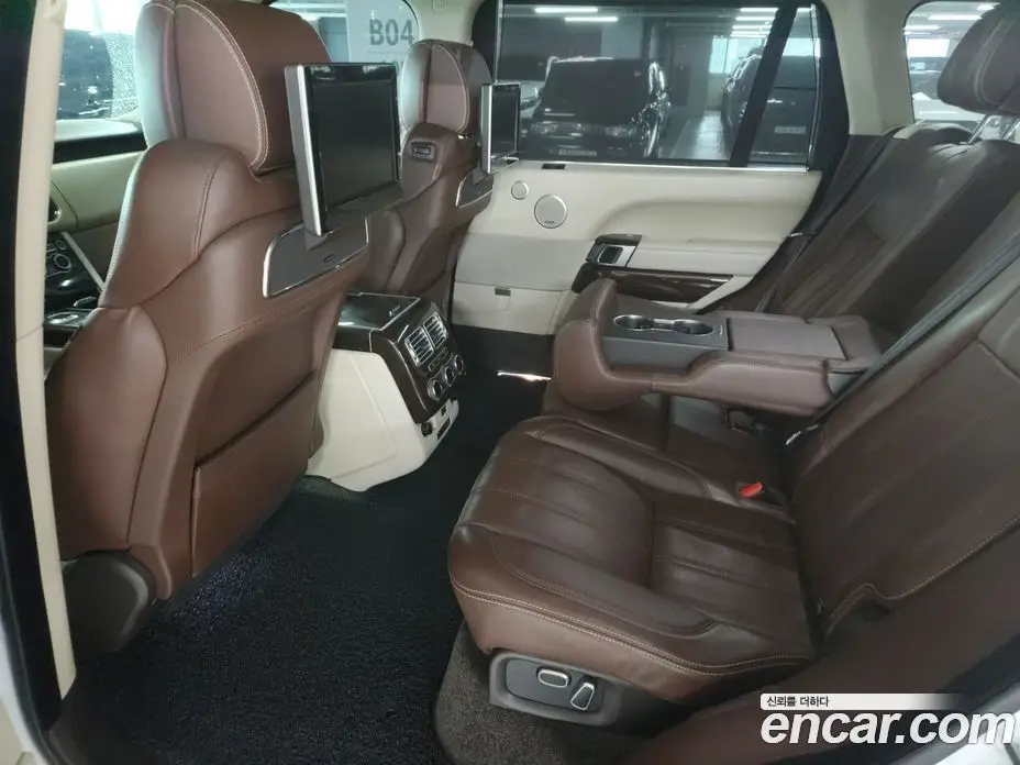 Land Rover Range Rover 2015 4.4 автомат (гидро), фото 15 Land Rover Range Rover 2015 4.4 автомат (гидро), фото 15