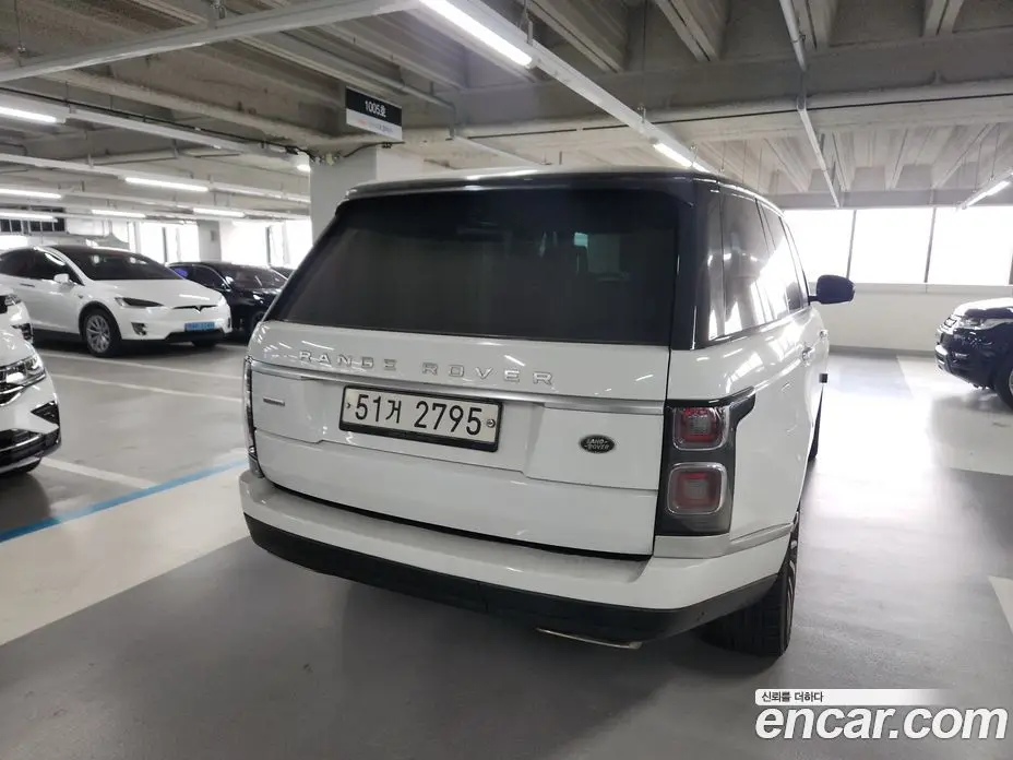 Land Rover Range Rover 2015 4.4 автомат (гидро), фото 6 Land Rover Range Rover 2015 4.4 автомат (гидро), фото 6