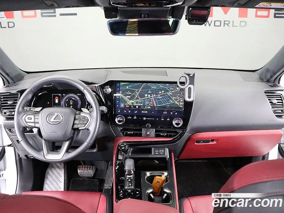 Lexus NX 2025 2.5 автомат (гидро), фото 14 Lexus NX 2025 2.5 автомат (гидро), фото 14