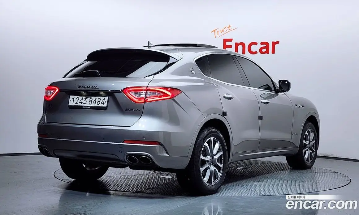 Maserati Levante 2020 3.0 автомат (гидро), фото 2 Maserati Levante 2020 3.0 автомат (гидро), фото 2
