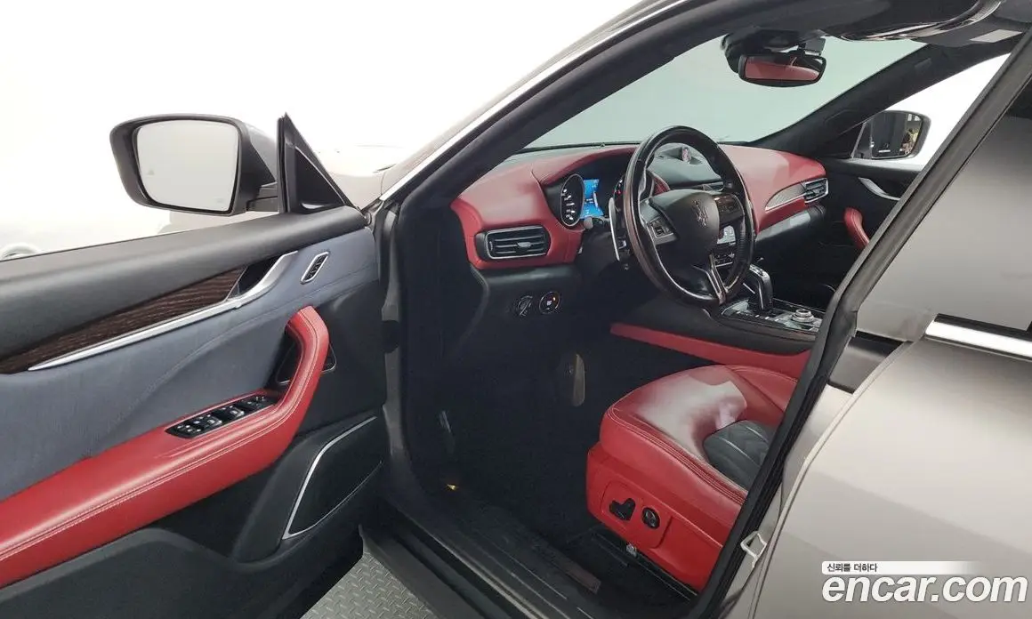 Maserati Levante 2020 3.0 автомат (гидро), фото 13 Maserati Levante 2020 3.0 автомат (гидро), фото 13