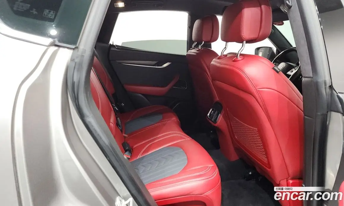 Maserati Levante 2020 3.0 автомат (гидро), фото 17 Maserati Levante 2020 3.0 автомат (гидро), фото 17