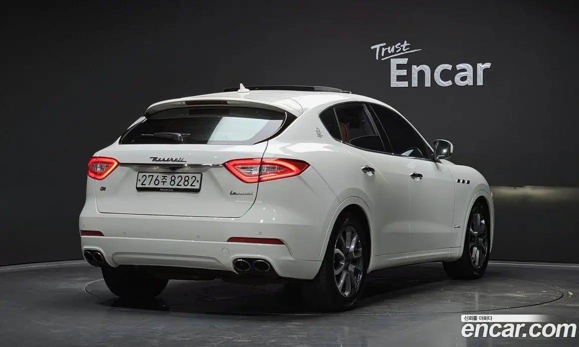Maserati Levante 2020 3.0 автомат (гидро), фото 2 Maserati Levante 2020 3.0 автомат (гидро), фото 2