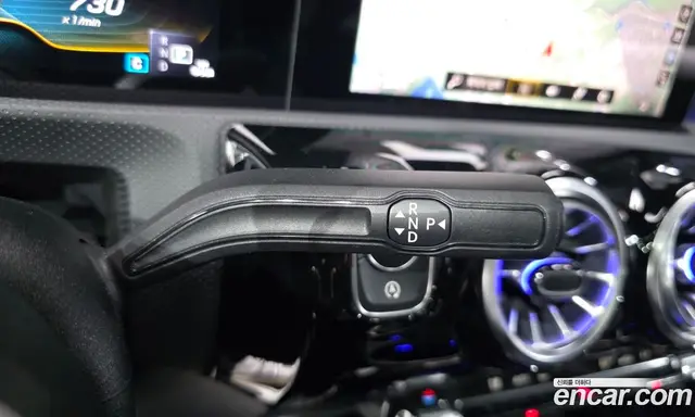 Mercedes-Benz A-Class 2023 2.0 автомат (гидро), миниатюра 9 Mercedes-Benz A-Class 2023 2.0 автомат (гидро), миниатюра 9