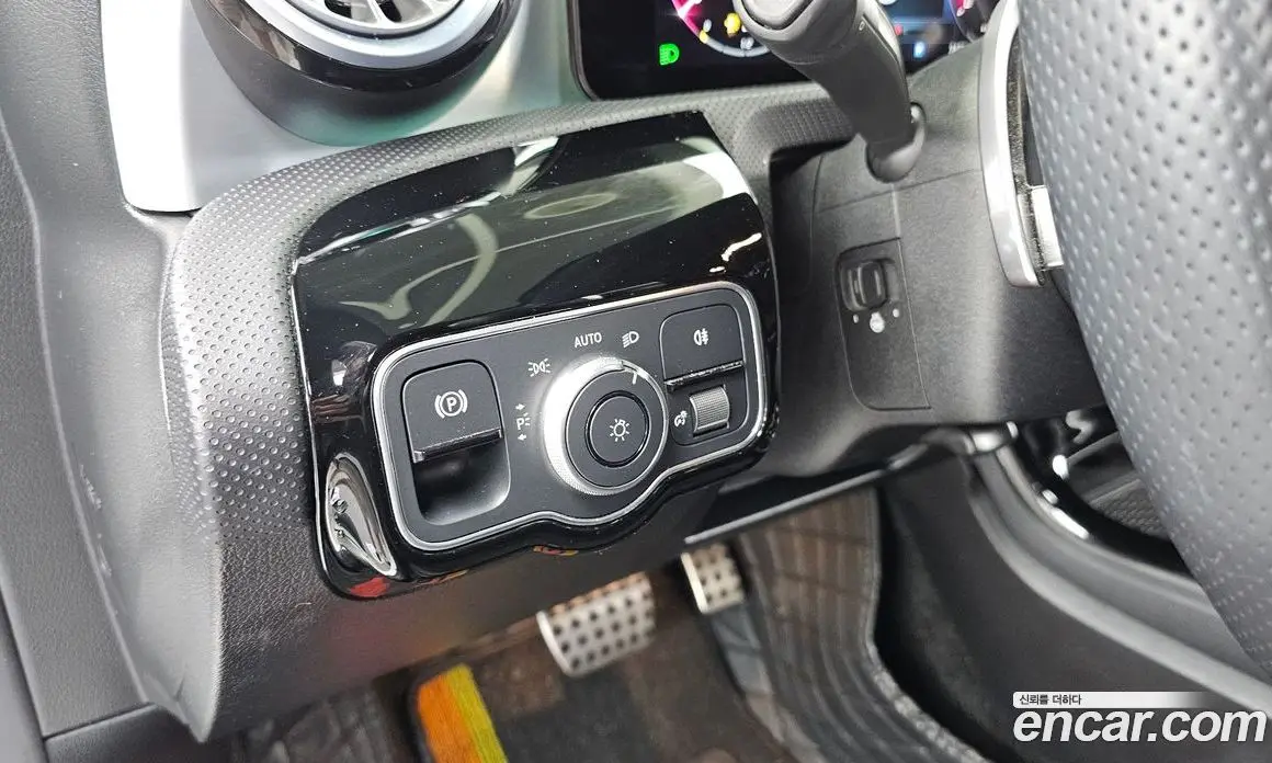 Mercedes-Benz CLA-Class 2024 2.0 автомат (гидро), фото 26