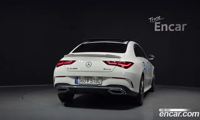 Mercedes-Benz CLA-Class 2024 2.0 автомат (гидро), миниатюра 4