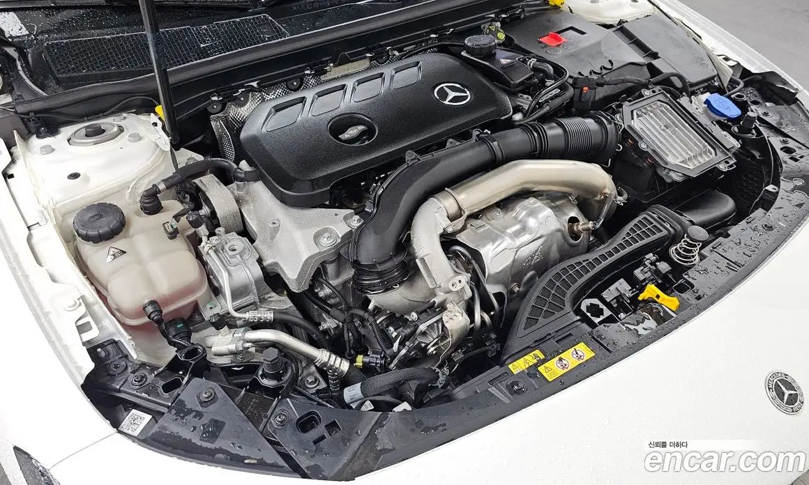 Mercedes-Benz CLA-Class 2024 2.0 автомат (гидро), фото 6