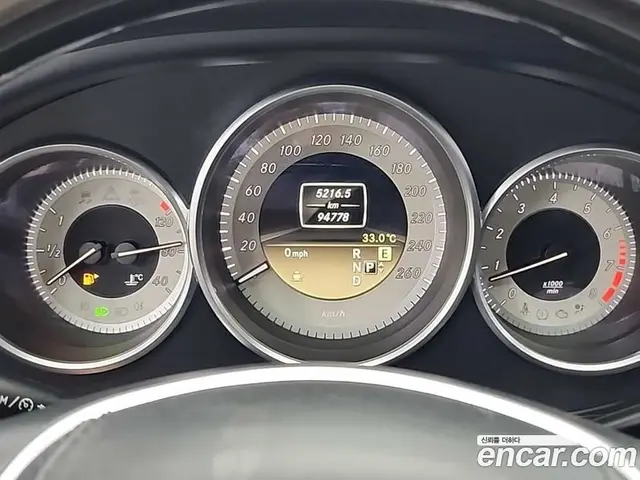 Mercedes-Benz CLS-Class 2012 3.5 автомат (гидро), миниатюра 6 Mercedes-Benz CLS-Class 2012 3.5 автомат (гидро), миниатюра 6