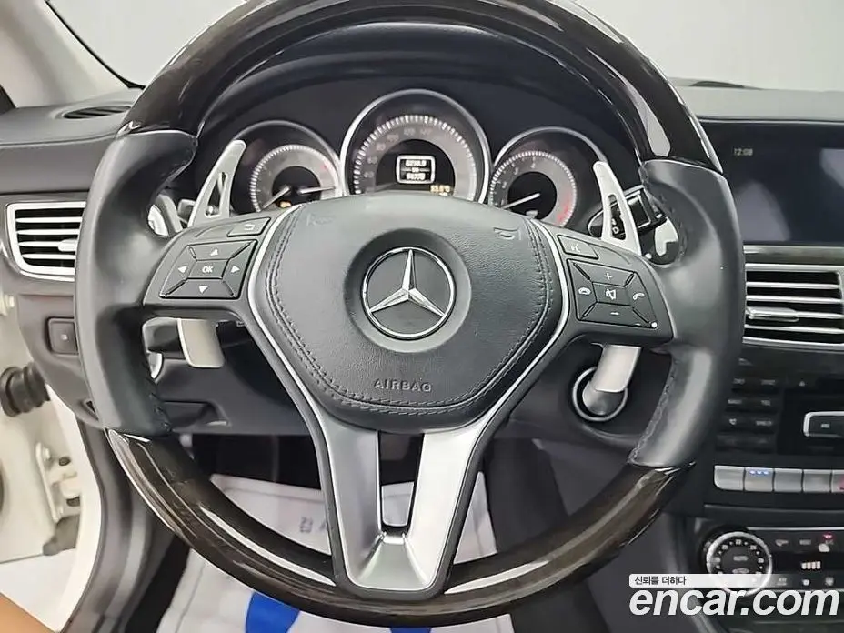 Mercedes-Benz CLS-Class 2012 3.5 автомат (гидро), фото 9 Mercedes-Benz CLS-Class 2012 3.5 автомат (гидро), фото 9