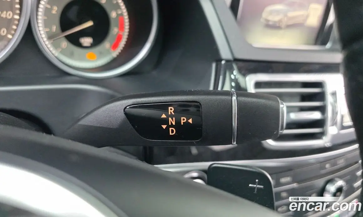 Mercedes-Benz E-Class 2015 3.5 автомат (гидро), фото 11 Mercedes-Benz E-Class 2015 3.5 автомат (гидро), фото 11