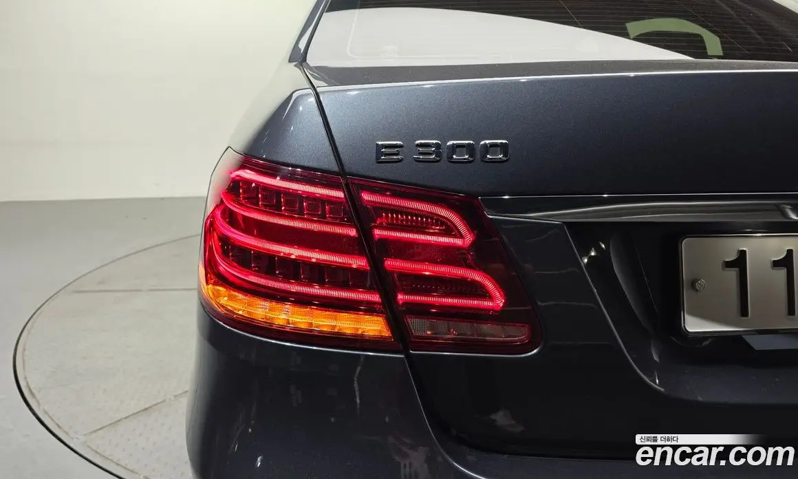 Mercedes-Benz E-Class 2015 3.5 автомат (гидро), фото 8 Mercedes-Benz E-Class 2015 3.5 автомат (гидро), фото 8