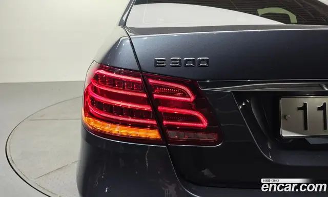 Mercedes-Benz E-Class 2015 3.5 автомат (гидро), миниатюра 8 Mercedes-Benz E-Class 2015 3.5 автомат (гидро), миниатюра 8