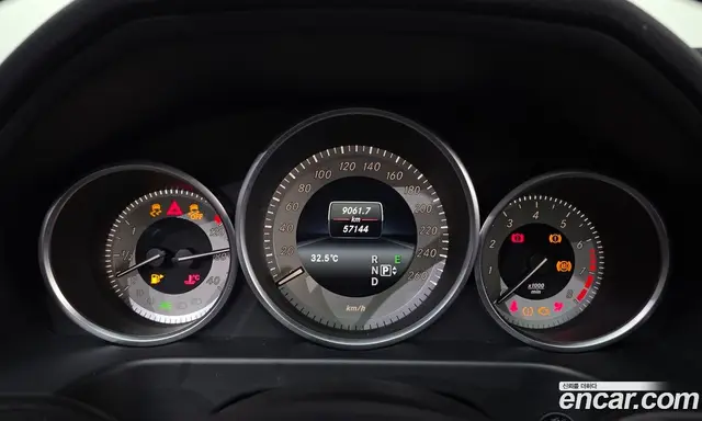 Mercedes-Benz E-Class 2015 3.5 автомат (гидро), миниатюра 10 Mercedes-Benz E-Class 2015 3.5 автомат (гидро), миниатюра 10