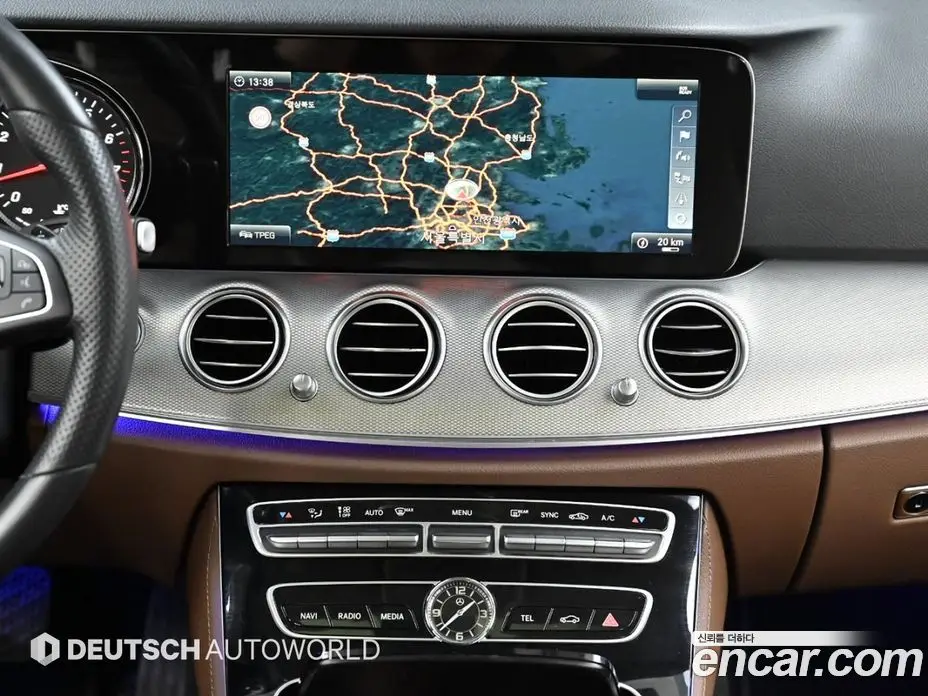 Mercedes-Benz E-Class 2018 2.0 автомат (гидро), фото 14 Mercedes-Benz E-Class 2018 2.0 автомат (гидро), фото 14