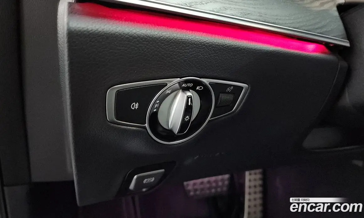 Mercedes-Benz E-Class 2021 2.0 автомат (гидро), фото 30 Mercedes-Benz E-Class 2021 2.0 автомат (гидро), фото 30