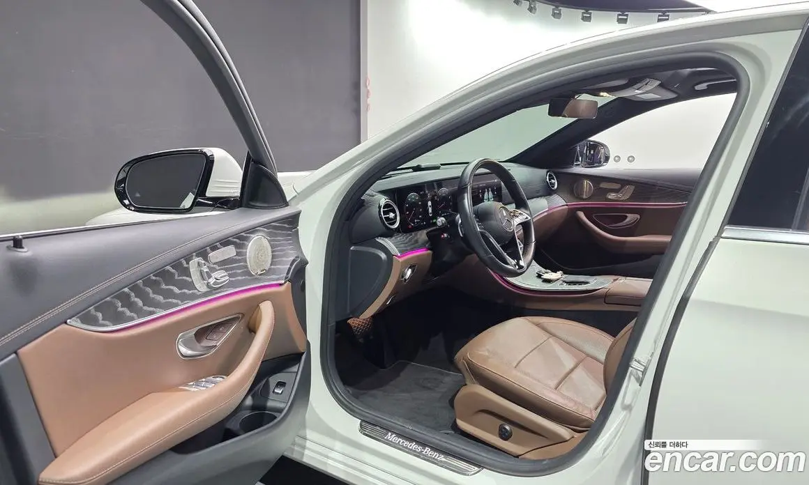 Mercedes-Benz E-Class 2022 2.0 автомат (гидро), фото 13