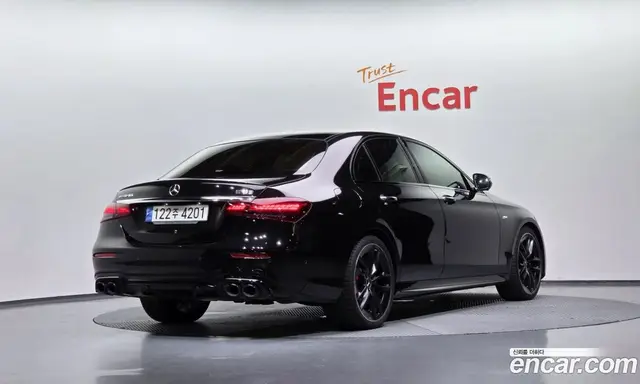 Mercedes-Benz E-Class 2022 3.0 автомат (гидро), миниатюра 2