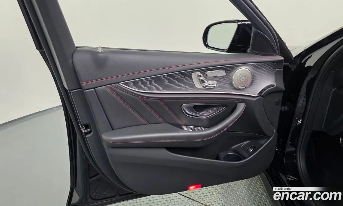 Mercedes-Benz E-Class 2022 3.0 автомат (гидро), фото 14