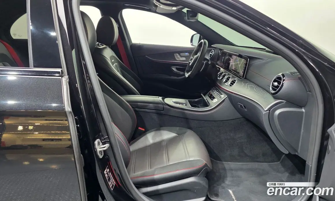 Mercedes-Benz E-Class 2022 3.0 автомат (гидро), фото 17
