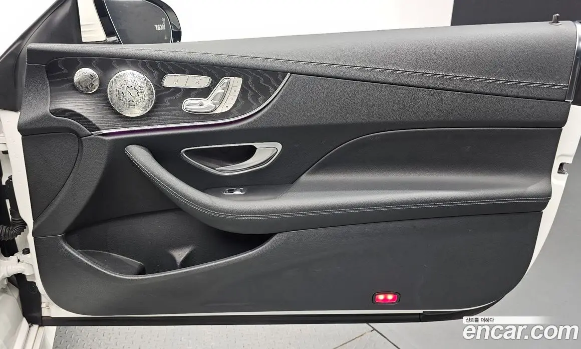 Mercedes-Benz E-Class 2022 2.0 автомат (гидро), фото 14 Mercedes-Benz E-Class 2022 2.0 автомат (гидро), фото 14