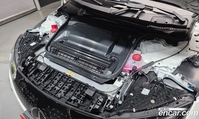 Mercedes-Benz EQE 2023 0.3 автомат (гидро), миниатюра 6 Mercedes-Benz EQE 2023 0.3 автомат (гидро), миниатюра 6