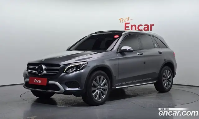 Mercedes-Benz GLC-Class 2018 2.0 автомат (гидро), миниатюра 1 Mercedes-Benz GLC-Class 2018 2.0 автомат (гидро), миниатюра 1