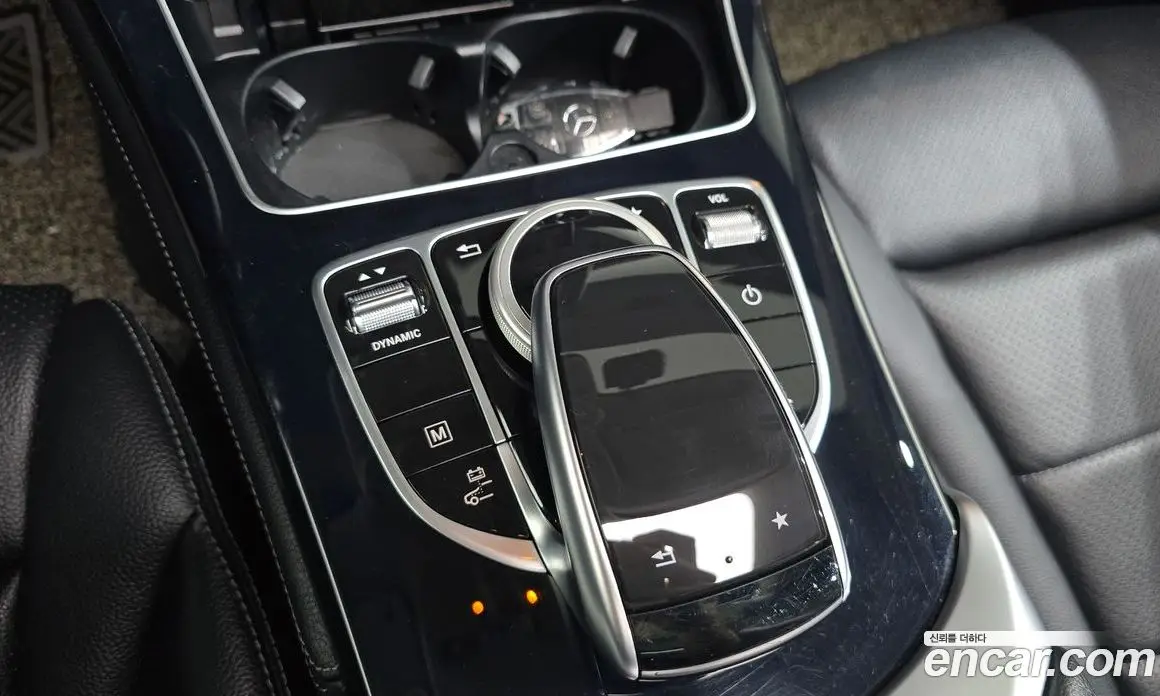 Mercedes-Benz GLC-Class 2018 2.0 автомат (гидро), фото 12 Mercedes-Benz GLC-Class 2018 2.0 автомат (гидро), фото 12