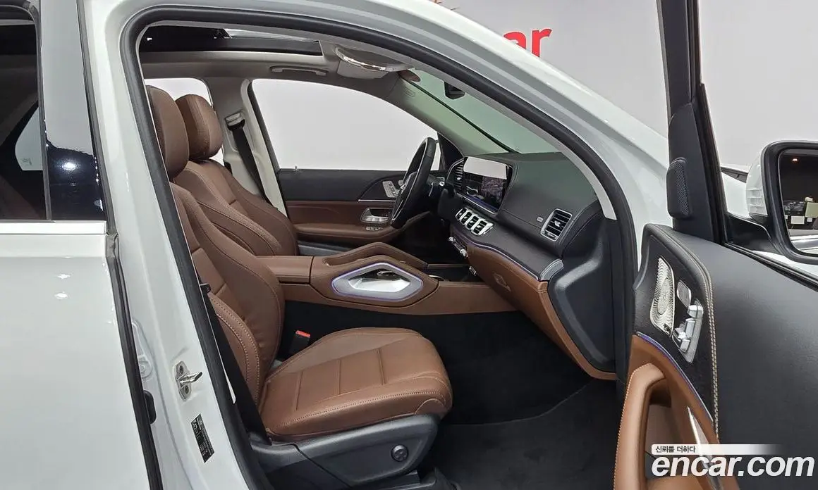Mercedes-Benz GLE-Class 2025 2.0 автомат (гидро), фото 16 Mercedes-Benz GLE-Class 2025 2.0 автомат (гидро), фото 16