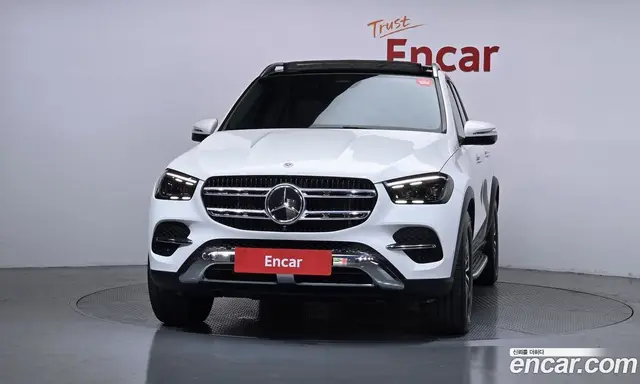 Mercedes-Benz GLE-Class 2025 2.0 автомат (гидро), миниатюра 3 Mercedes-Benz GLE-Class 2025 2.0 автомат (гидро), миниатюра 3