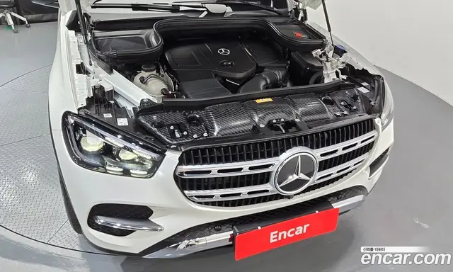Mercedes-Benz GLE-Class 2025 2.0 автомат (гидро), миниатюра 6 Mercedes-Benz GLE-Class 2025 2.0 автомат (гидро), миниатюра 6