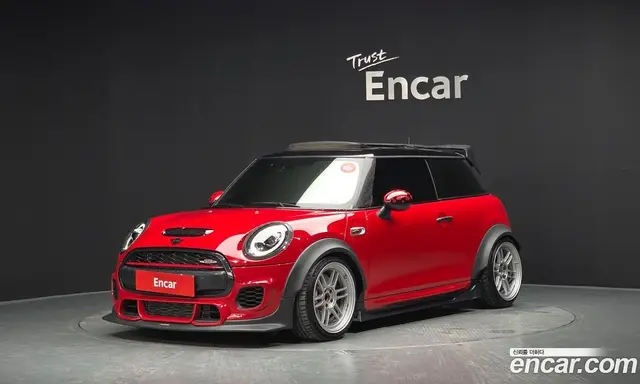 Mini Cooper 2019 2.0 автомат (гидро), миниатюра 1