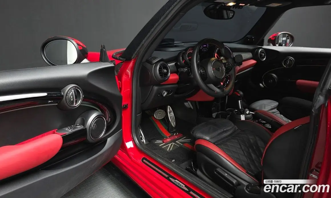 Mini Cooper 2019 2.0 автомат (гидро), фото 13