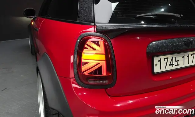 Mini Cooper 2019 2.0 автомат (гидро), миниатюра 9
