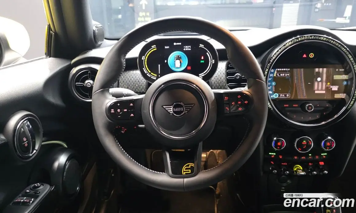 Mini Cooper 2023 автомат (гидро), фото 18 Mini Cooper 2023 автомат (гидро), фото 18