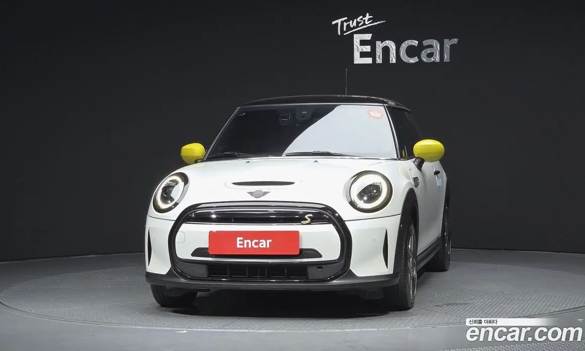Mini Cooper 2023 автомат (гидро), фото 3 Mini Cooper 2023 автомат (гидро), фото 3