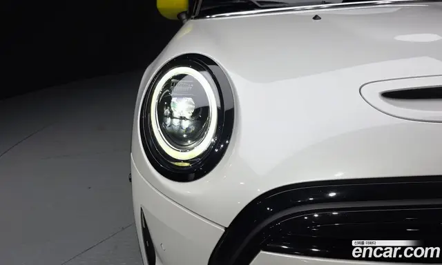 Mini Cooper 2023 автомат (гидро), миниатюра 8 Mini Cooper 2023 автомат (гидро), миниатюра 8