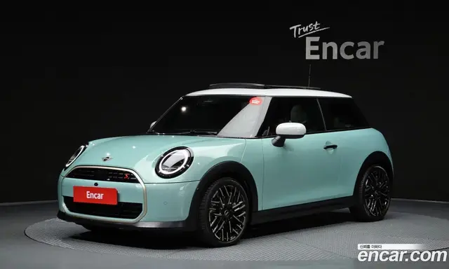 Mini Cooper 2024 2.0 автомат (гидро), миниатюра 1