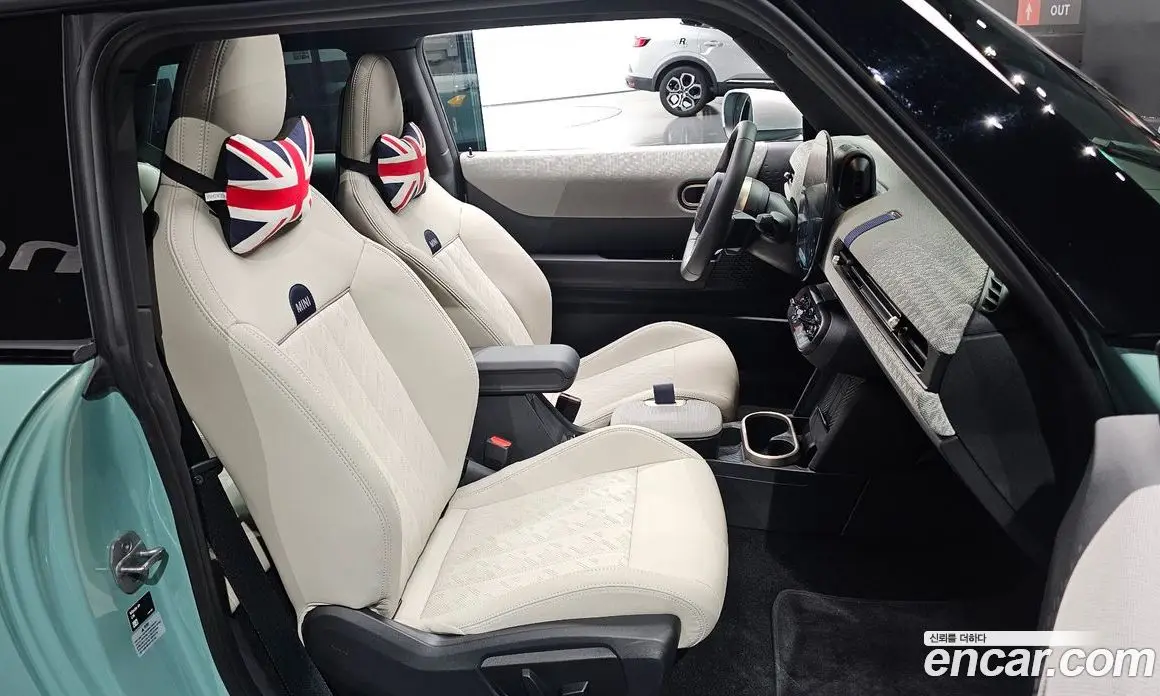 Mini Cooper 2024 2.0 автомат (гидро), фото 16