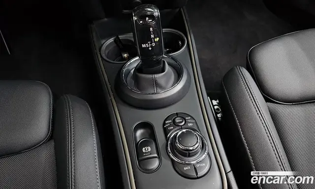 Mini Countryman 2023 1.5 автомат (гидро), миниатюра 12