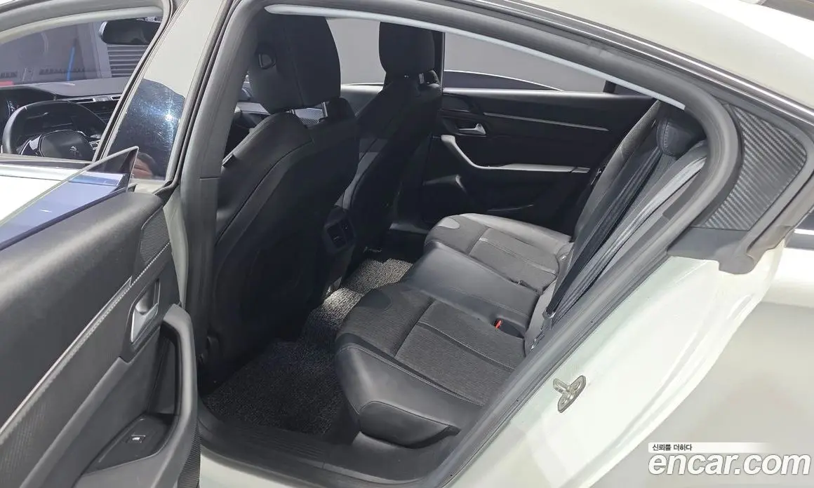 Peugeot 508 2019 1.5 автомат (гидро), фото 16 Peugeot 508 2019 1.5 автомат (гидро), фото 16