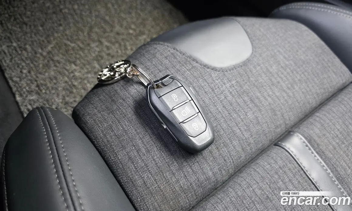 Peugeot 508 2019 1.5 автомат (гидро), фото 23 Peugeot 508 2019 1.5 автомат (гидро), фото 23
